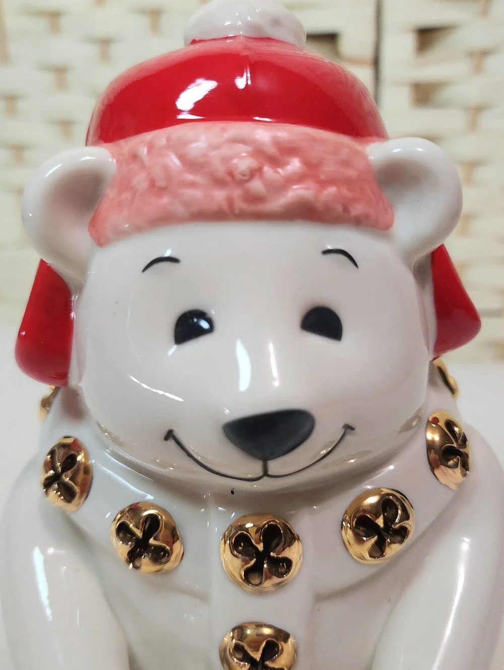 Lenox Color Changing Christmas Bear Porcelain Figure 7